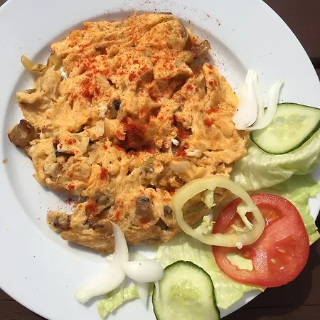 Tuenderfatyol**** Szallodahajo Hotel Abádszalók